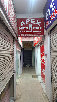 Apex Dental & Implant Centre