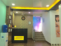 Dr Pandit Dental and implant center