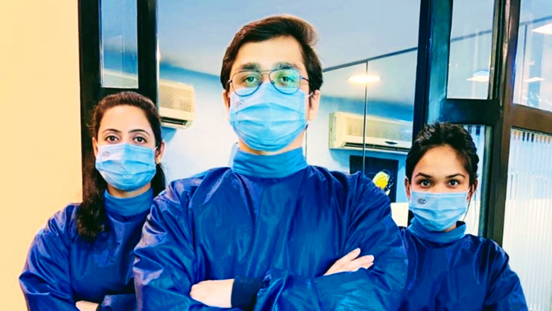 Cosmodent dental clinic in New Delhi