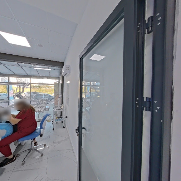 Sinem Yavuz Ağız ve Diş Sağlığı Muayenehanesi / Sinem Yavuz Dental Clinic Turkey / Antalya