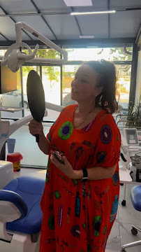 Sinem Yavuz Ağız ve Diş Sağlığı Muayenehanesi / Sinem Yavuz Dental Clinic Turkey / Antalya