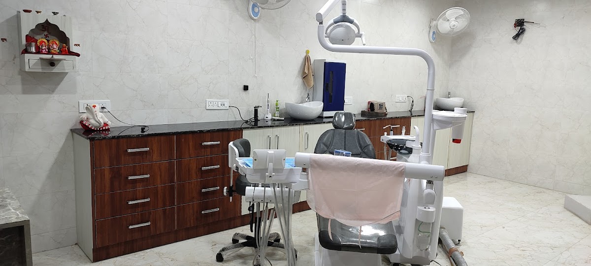 SK Dental Care dental clinic in New Delhi