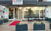 GK Dental | Sur Yapı Ünsal Diş Hekimi Gizem Kalyaz & Göksel Kalyaz: İmplant, Zirkonyum, Diş Teli, Çocuk Diş Hekimi, Dişçi