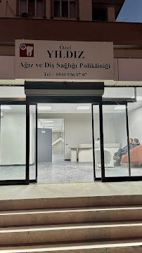 Zel Yldz Az Ve Di Sal Poliklinii in Antalya