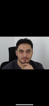 Diş Hekimi Ahmet Kıvanç Göldağ