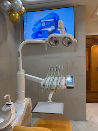 DR. BHUSHAN DENTAL ( best dentist in chattarpur Delhi , awarded as best dental clinic for RCT & Dental IMPLANT )