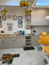 DR. BHUSHAN DENTAL ( best dentist in chattarpur Delhi , awarded as best dental clinic for RCT & Dental IMPLANT )