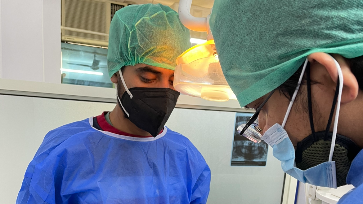 Gloire A'dieu dental clinic in New Delhi