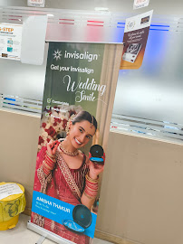 Clove Dental Clinic in CR Park, Delhi