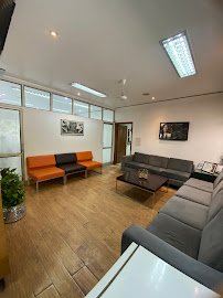 Delhi Dental Centre