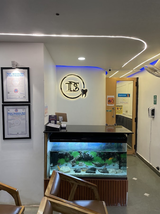 The Dream Smile Dental Clinic dental clinic in New Delhi