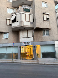 Diş Hekimi Yaren Diker-Buca-İzmir
