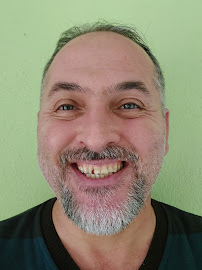 Diş Hekimi Faris Bahtiyar