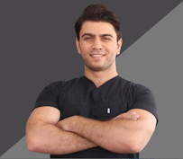Di Hekimi Fatih Karaday in Izmir