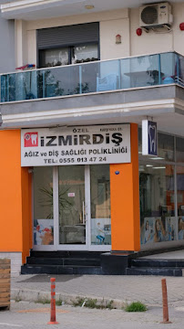 Zel Zmirdi Az Ve Di Sal Poliklinii Karyaka Ubesi in Izmir