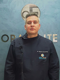 Oral Elite Consultorio Odontológico atendido por el Dr Alejandro Ramírez