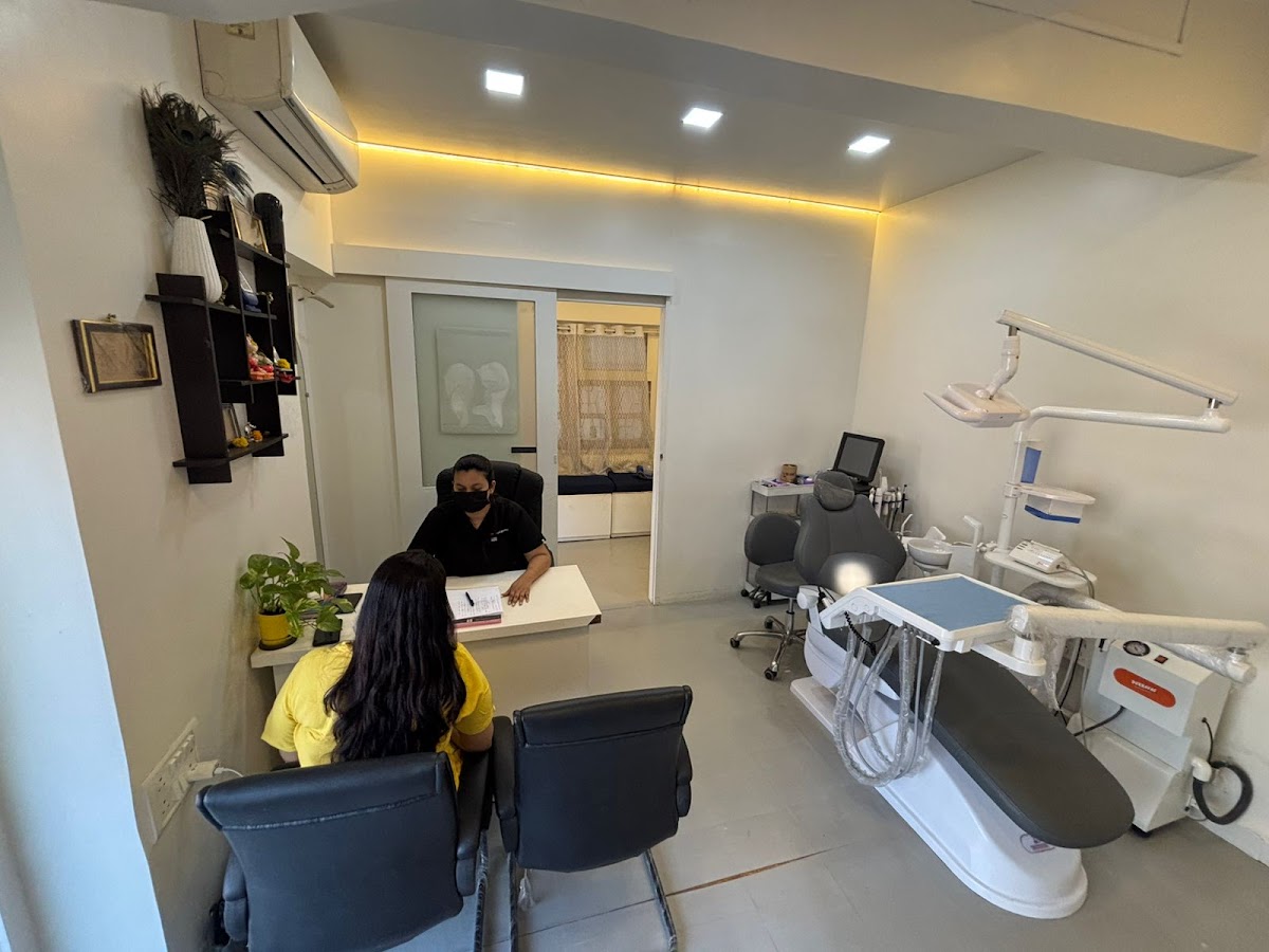 Glow Dent Clinic dental clinic in Mumbai