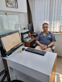 Dr. Mukul Dabholkar's Dental clinic