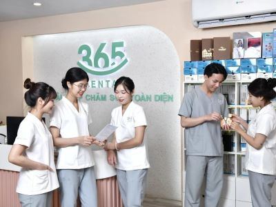Dental 365 in Hanoi, Vietnam, photograph 8