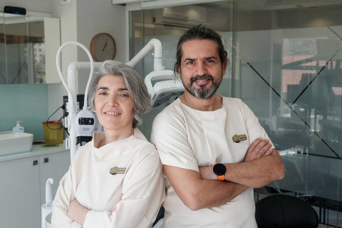 Benklinik Di Hekimi Glah Benkli Ortodonti Uzman Yasin Atakan Benkli dental clinic