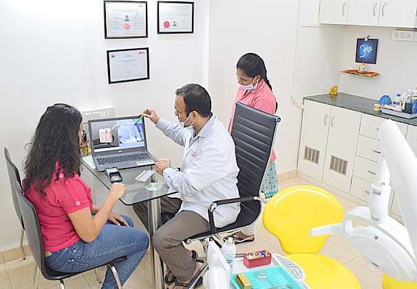 Deorukhkar Dental Care dental clinic