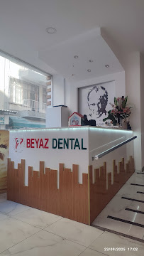 Beyaz Dental agiz dis sagligi poliklinigi zirkonyum porselen implant
