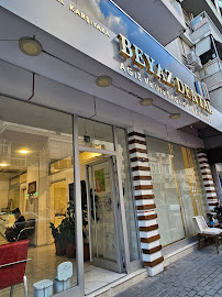 Beyaz Dental agiz dis sagligi poliklinigi zirkonyum porselen implant