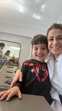 Uzm.Dt. Özlem Balkan, Çocuk Diş Hekimi