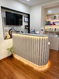 WISE DENTIST