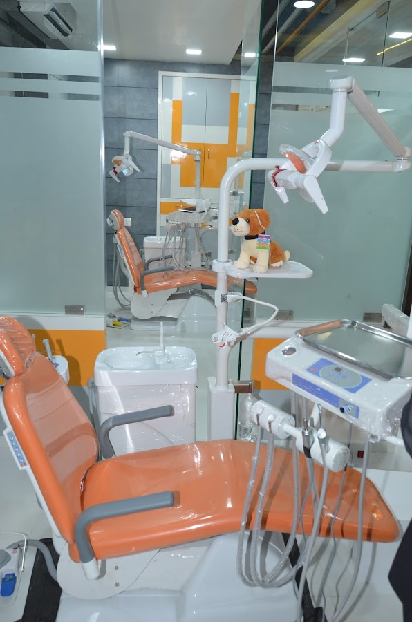 Bright Smiles dental clinic in Mumbai