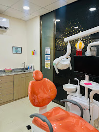 Clove Dental Clinic - Naupada, Thane