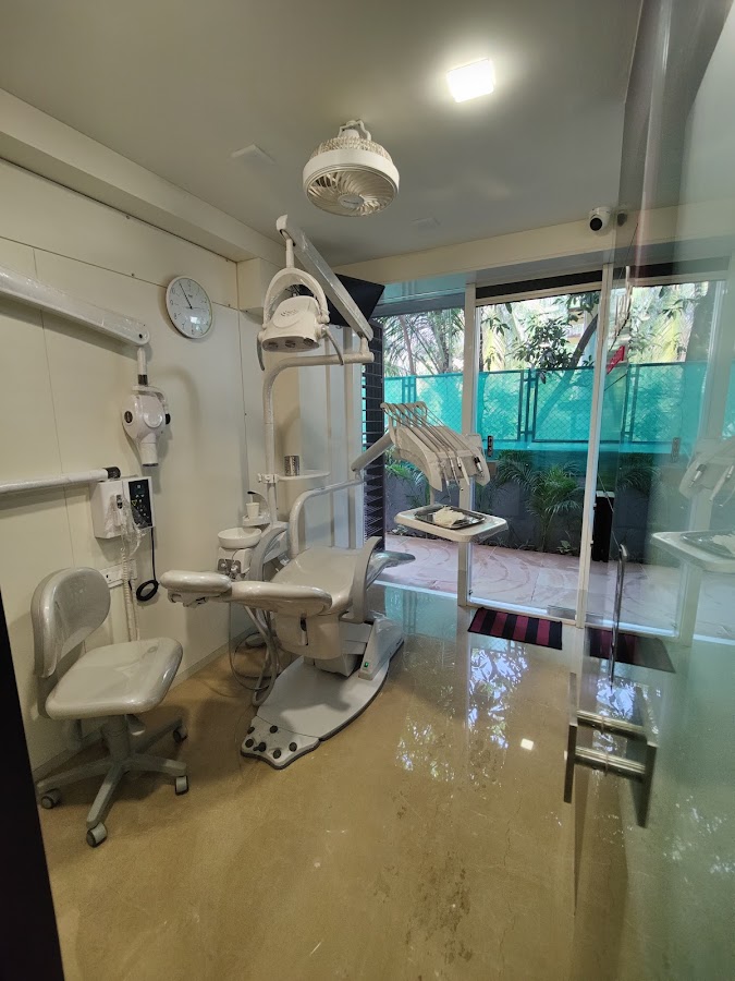 Smile Evolve dental clinic in Mumbai