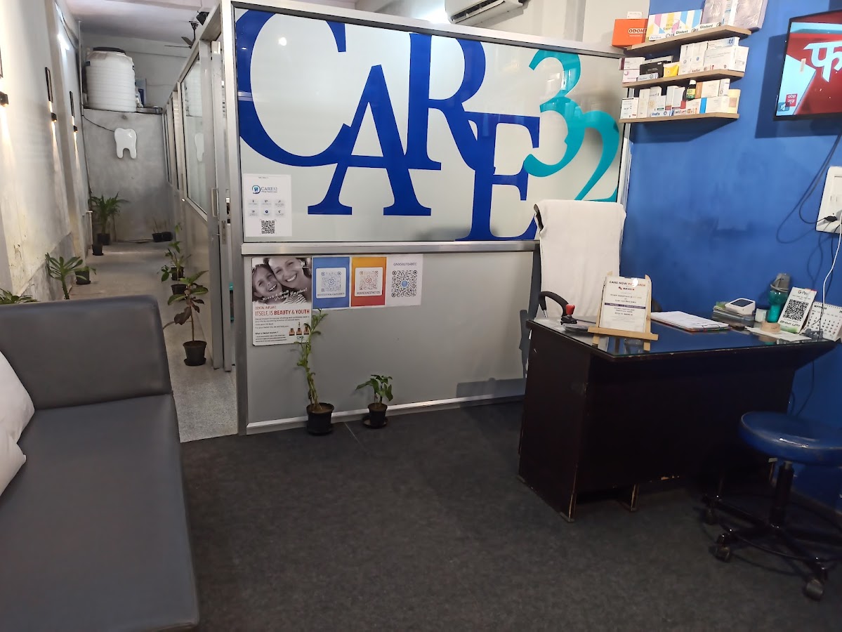 Care32 dental clinic in New Delhi