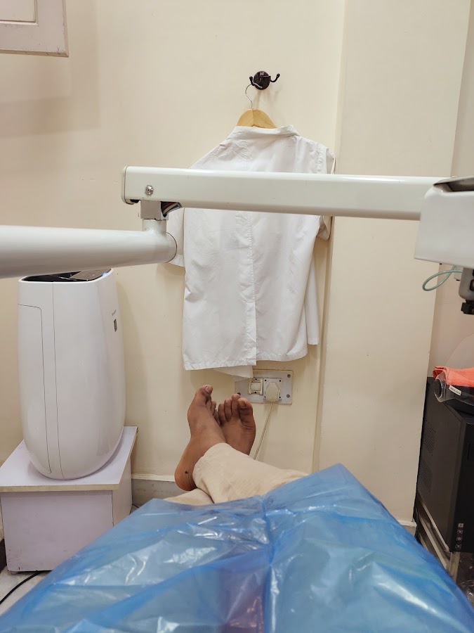 Dr Shailesh Sharma dental clinic in New Delhi