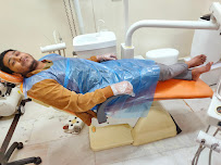 Dr Shailesh Sharma - Best Dental clinic in Chandni chowk | RCT | dental implant | best dentist ( CGHS )