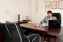 Shah Dental Clinic - Dentist in Green Park I Dentist in Delhi I Dental impalnts & RCT Treatment I Teeth whitening
