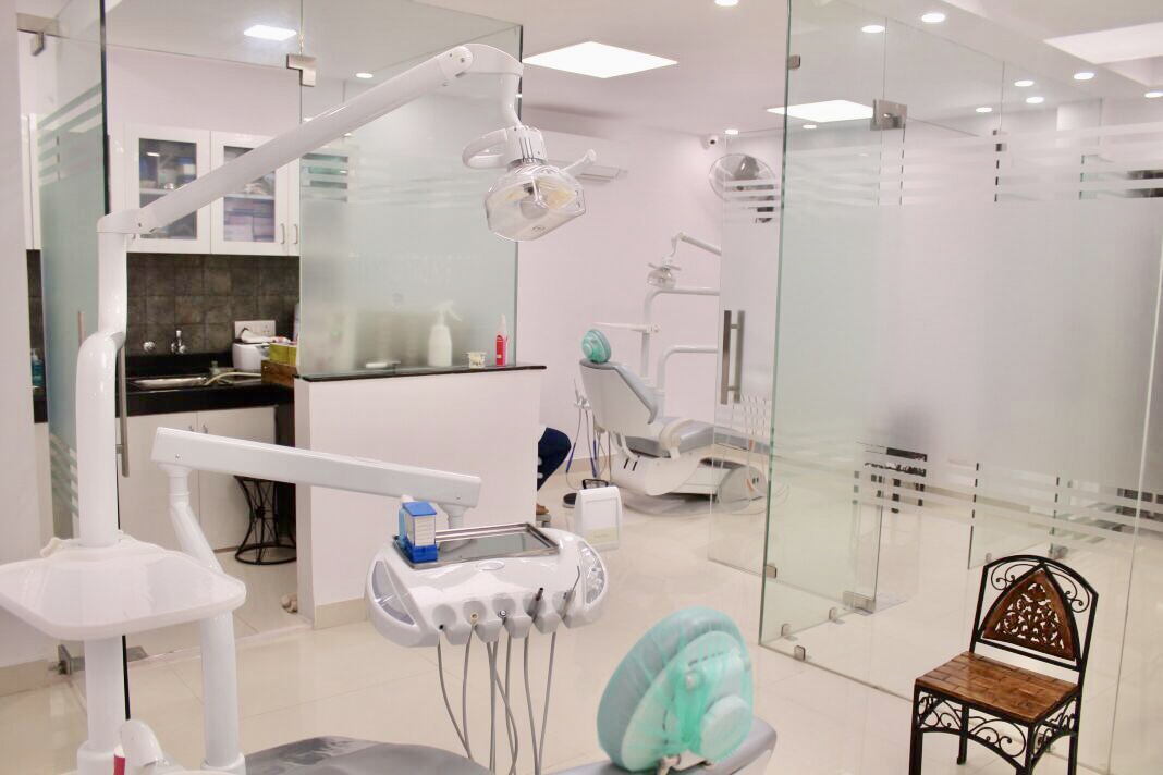 D.R. Dental Clinic dental clinic in New Delhi