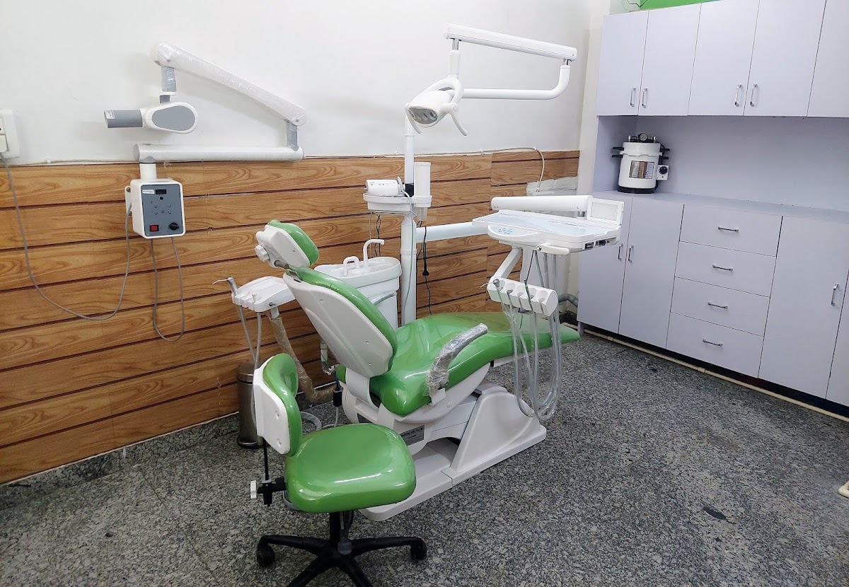 Maurya Dental Clinic dental clinic in New Delhi
