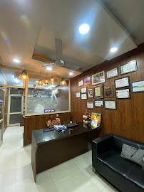 Dr. Sonvita, K'Daantveda Dental Clinic, Best Pediatric dentist, Kids Dentist in South Delhi | Root canal| Implant