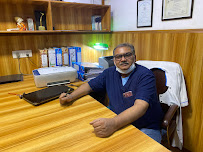 Prof. DR. VINAYAK; SMILESSENCE-THE SPECIALIST DENTAL CENTRE