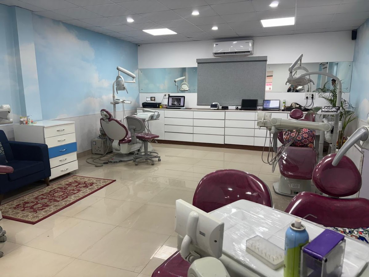 Mint Leaf Dental dental clinic in New Delhi