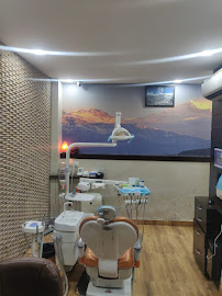 The Dental Hub – Dental Clinic in Gurgaon | Invisalign | Dental Implants & Root Canal Treatment In Gurgaon