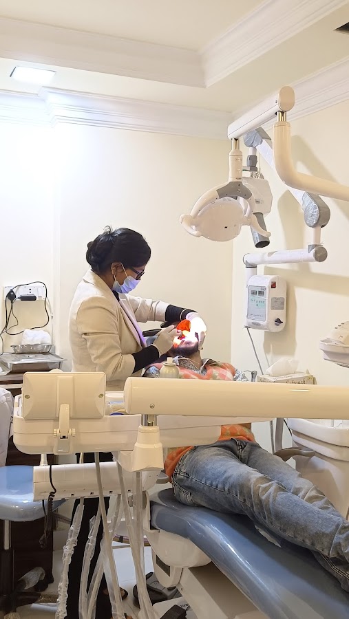Family Dental Clinic dental clinic in New Delhi