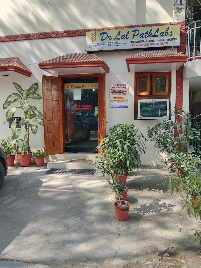 Dr Lal PathLabs Patient Service Centre dental clinic in New Delhi