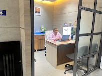 Dr. Suraj Prakash (Joint & Bone Clinic) | Knee & Hip Replacement | Orthopedic surgeon in Delhi
