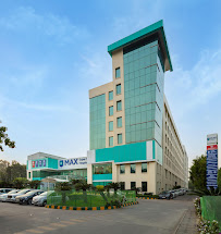 Max Institute of Cancer Care, Saket
