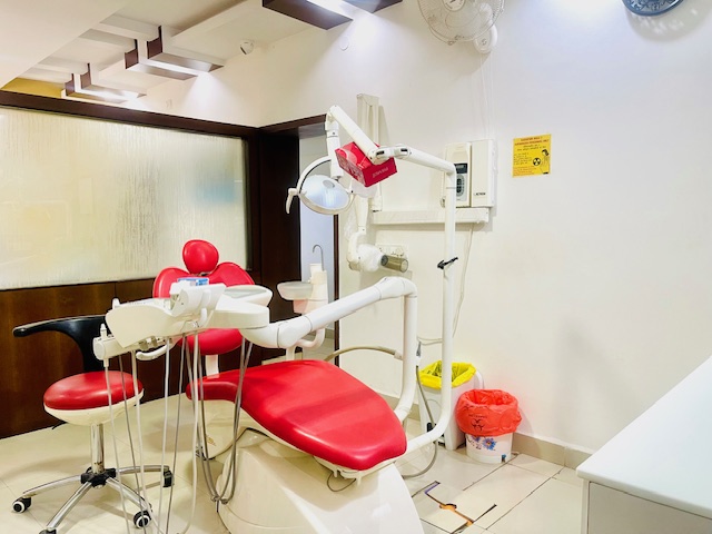 Smile Lounge Dental Care dental clinic