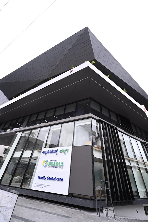 Happiest Pearls dental clinic