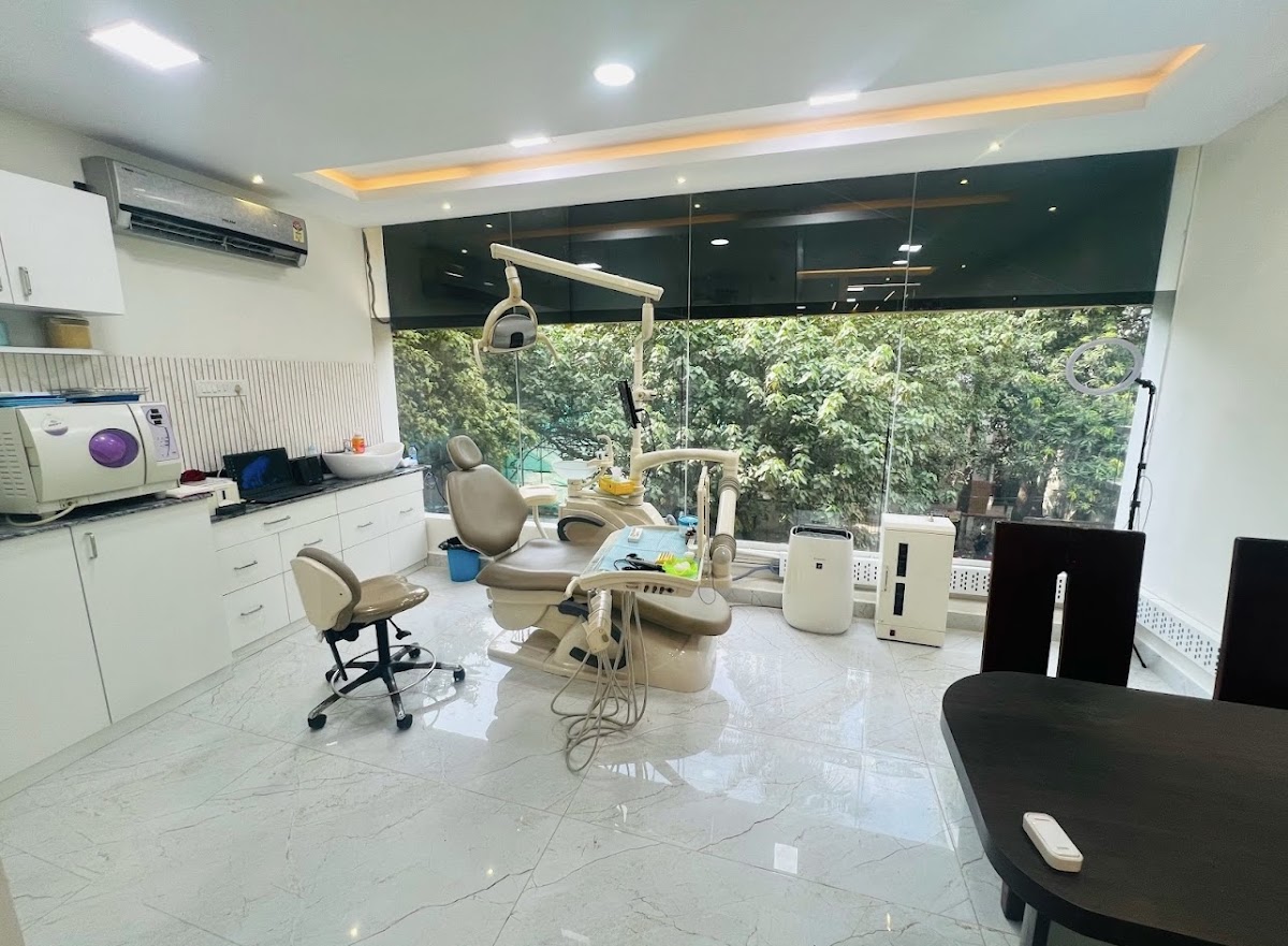 Signature Smilez Anna Nagar dental clinic