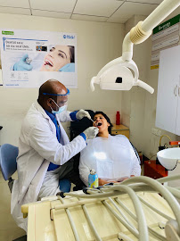 Apollo Dental Clinic, Anna Nagar East | Best Dental Clinic in Chennai | Root Canals, Aligners, Implants, Crowns